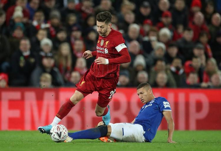 首席跟队：热刺冬窗主要补强左路，索萨是他们感兴趣的球员