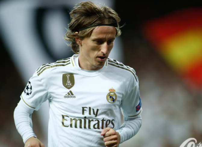 卡尔：我最大的偶像是梅西；与拜仁续约是个重要