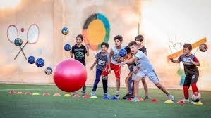 闯裁判更衣室发布会大放厥词 穆里尼奥被禁赛4场+罚款